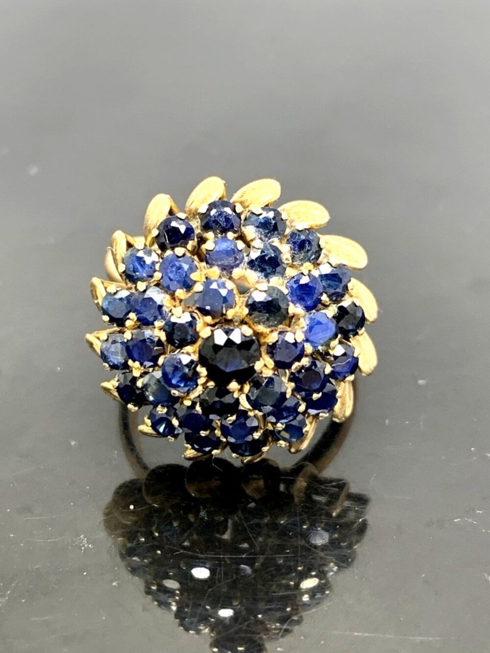 Blue Sapphire Dome Cocktail Women's Ring 14k Yellow Gold Estate Jewelry Size 7 - Picture 10 of 16